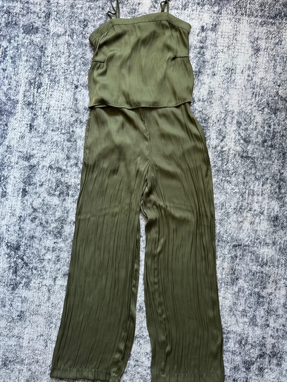 Olive Green Wide-Leg Women’s Set - Picture 1 of 3